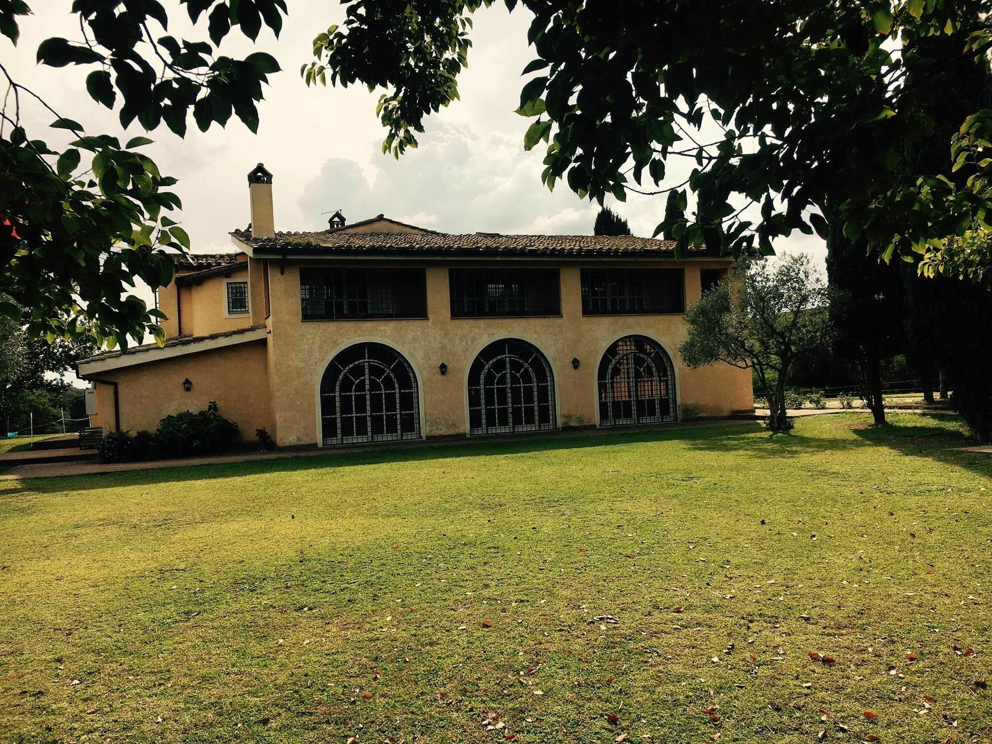 Borgo Del Gelso Bed & Breakfast Olgiata Exterior photo