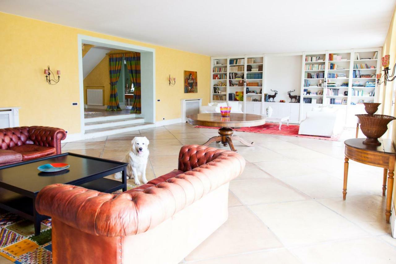 Borgo Del Gelso Bed & Breakfast Olgiata Exterior photo