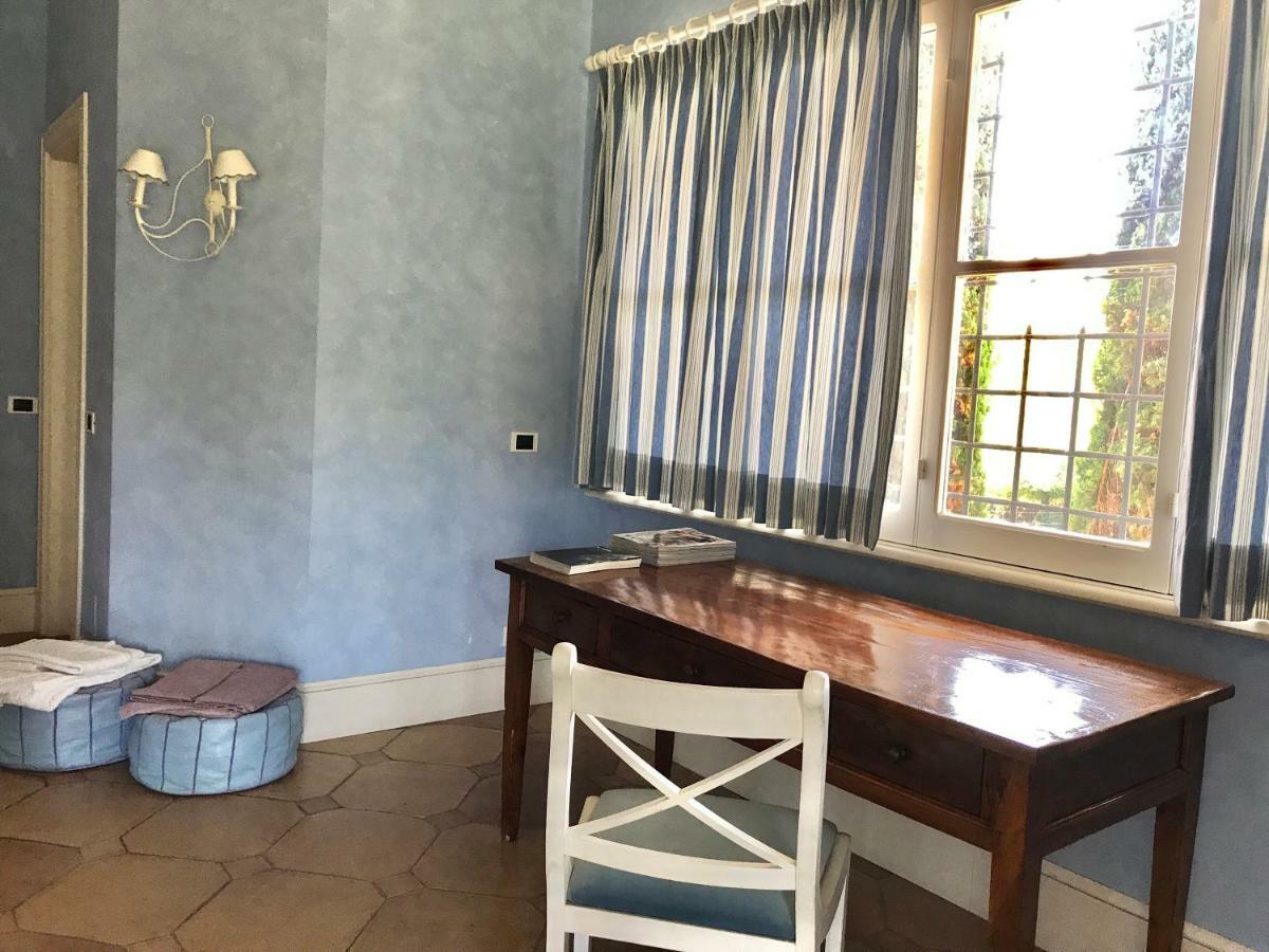 Borgo Del Gelso Bed & Breakfast Olgiata Exterior photo